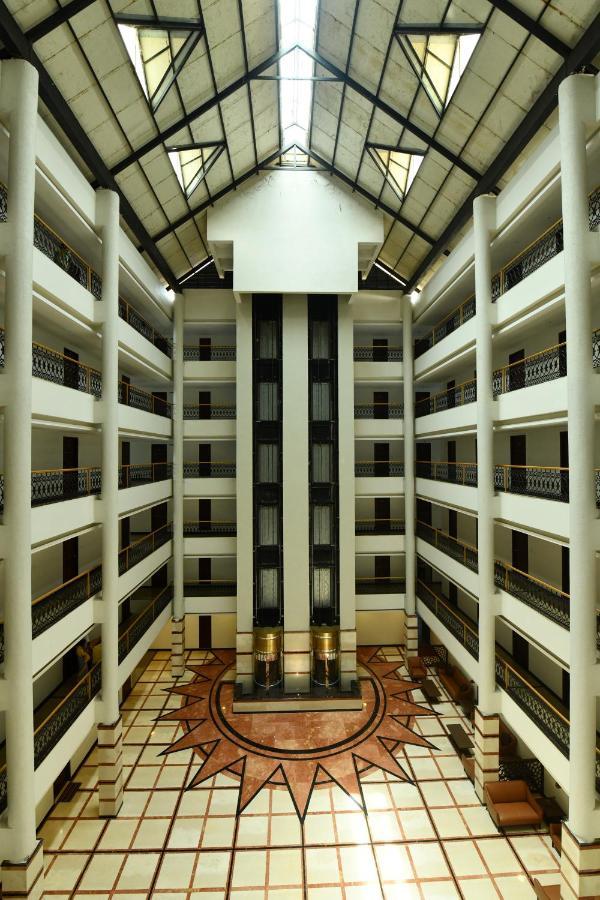 Rns One Hotel Subrahmanya ภายนอก รูปภาพ
