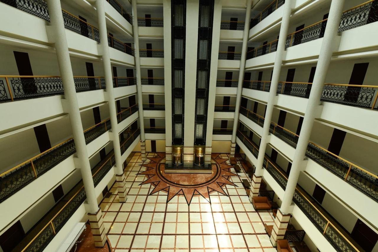 Rns One Hotel Subrahmanya ภายนอก รูปภาพ